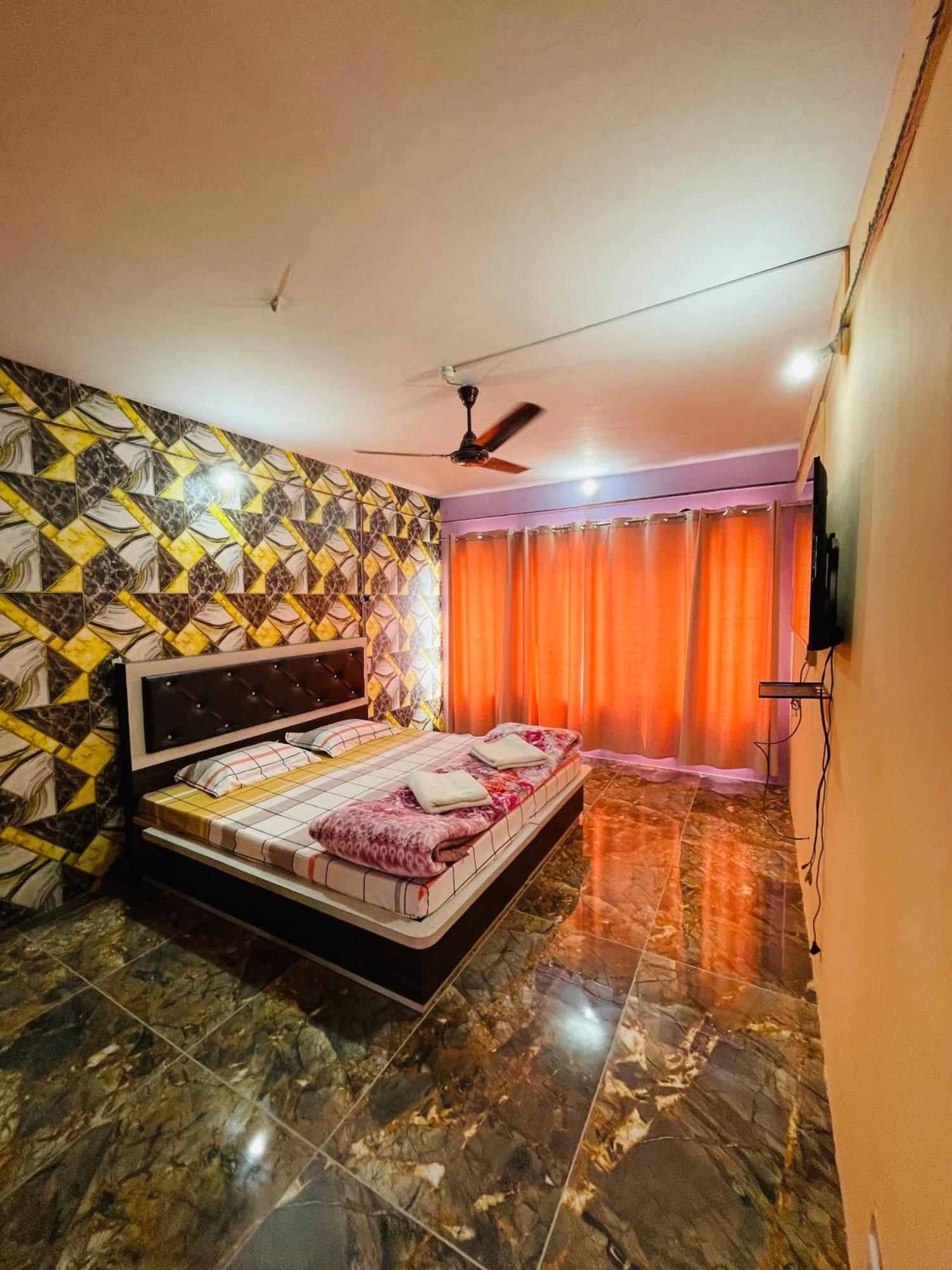 Hotel New Sahil Srinagar  Exterior photo